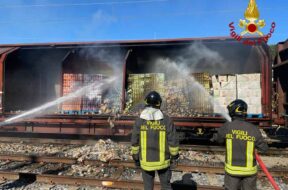 Vigili del fuoco treno orte