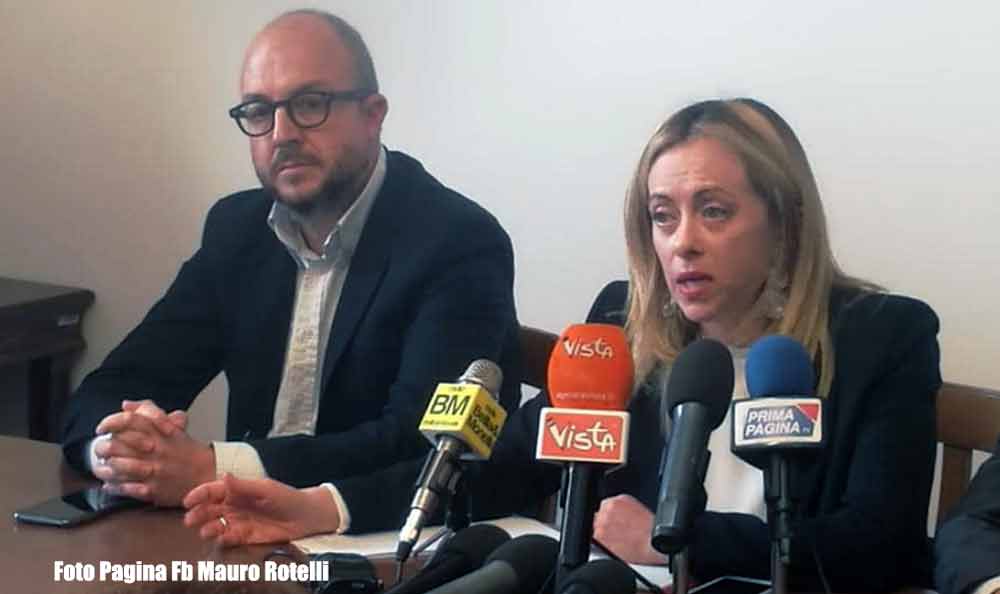 Rotelli (FdI): «30 milioni di euro per i Comuni sotto 5mila abitanti per assumere segretari comunali».