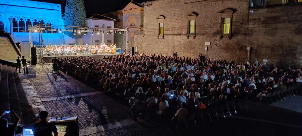 Piazza San Lorenzo - Macchine di Pace