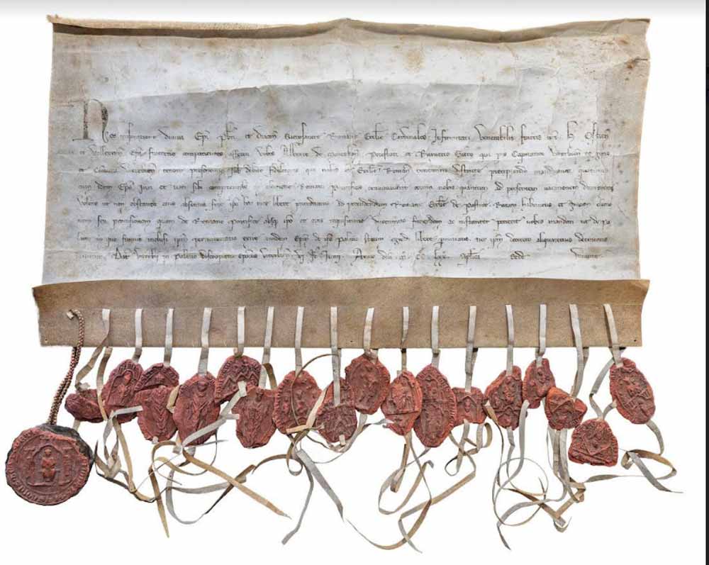 Pergamena del Conclave a Palazzo dei Papi. Cerimonia con Sgarbi.