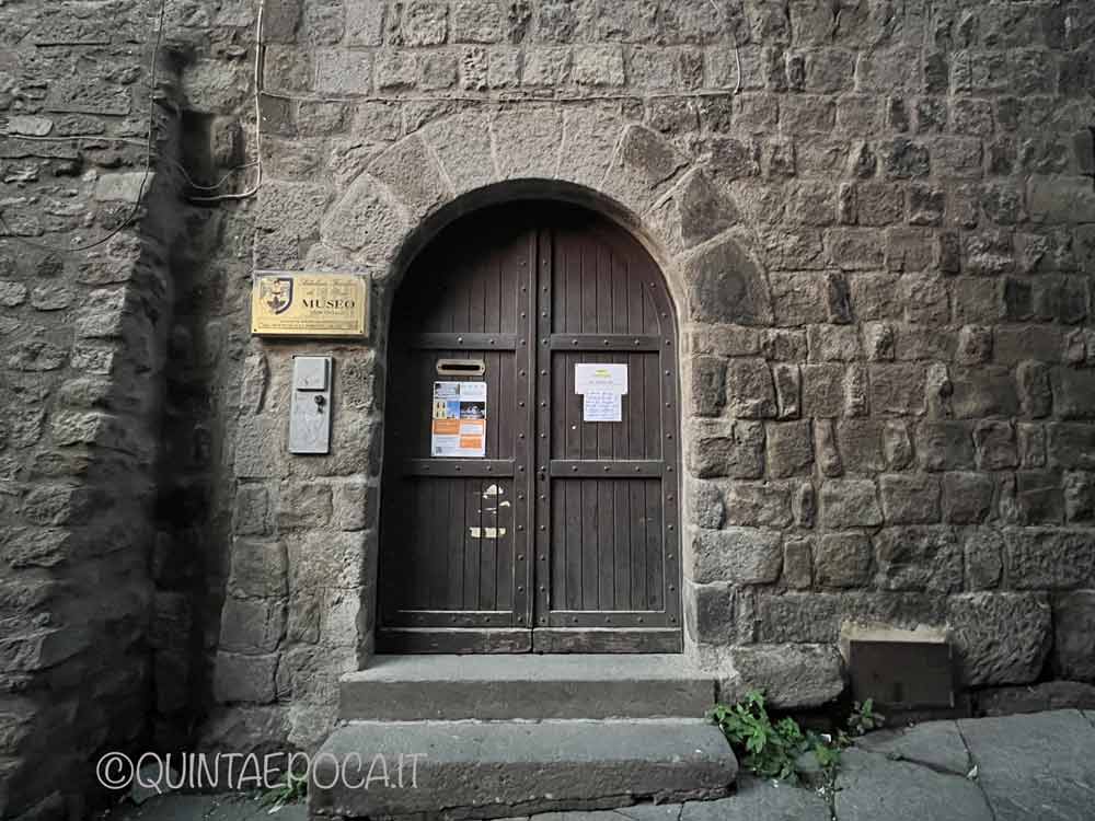 Riapre il Museo del Sodalizio dei facchini di Santa Rosa.