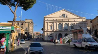 ambulanti-mercatino-locandine