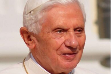 papa-benedetto-XI-ratzinger