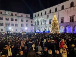 piazza-del-plebiscito-natale