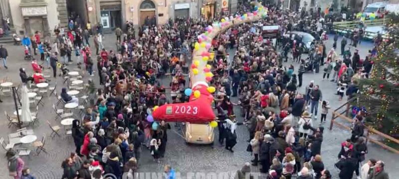 calza-2023-befana