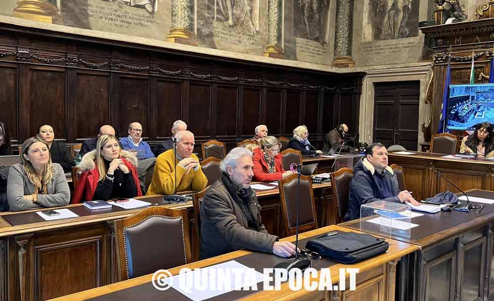 Pochi consigli comunali, Ciambella: «O non avete pratiche, o non le volete discutere».