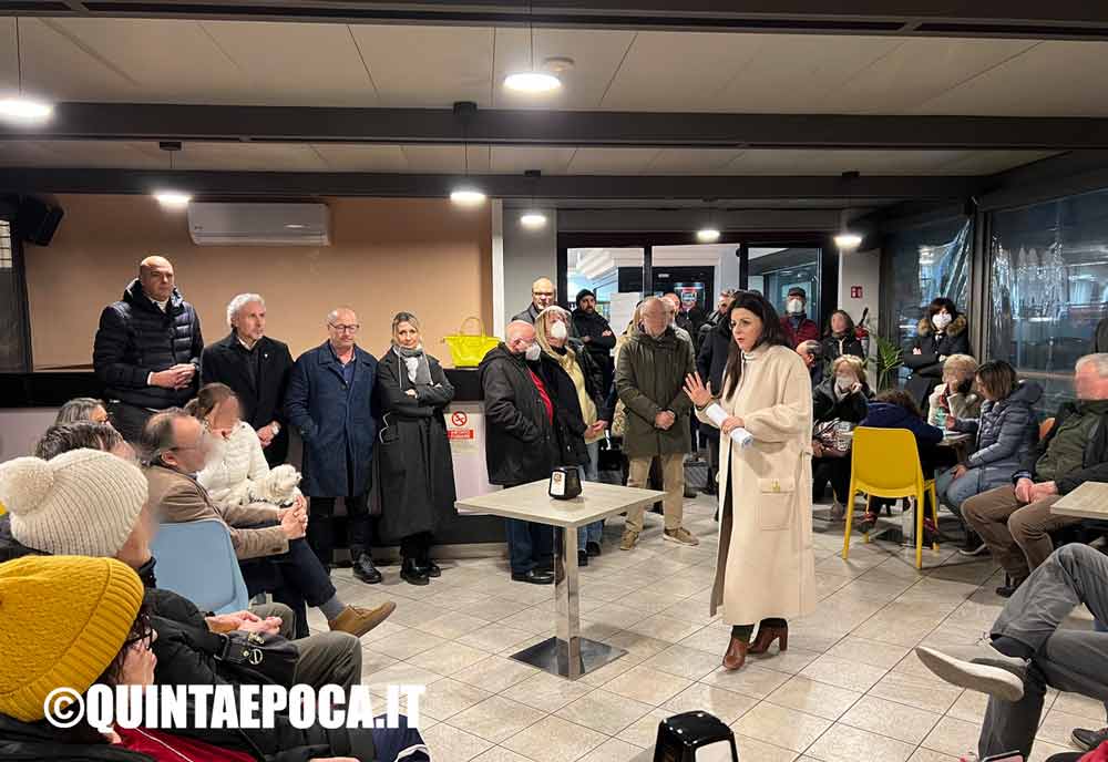 Cinghiali via Genova: Frontini espone ai residenti le soluzioni.