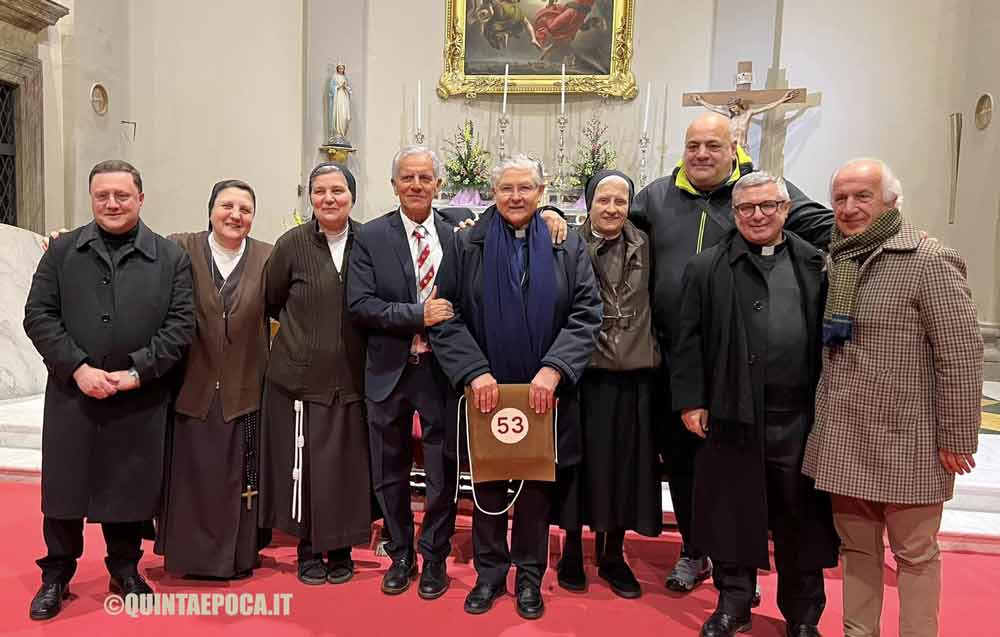 Il vescovo Piazza incontra i facchini: «Correrò con voi sulla salita».