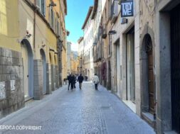 CORSO-PARCHEGGI-SHOPPING