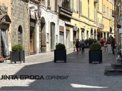 VIA-ROMA