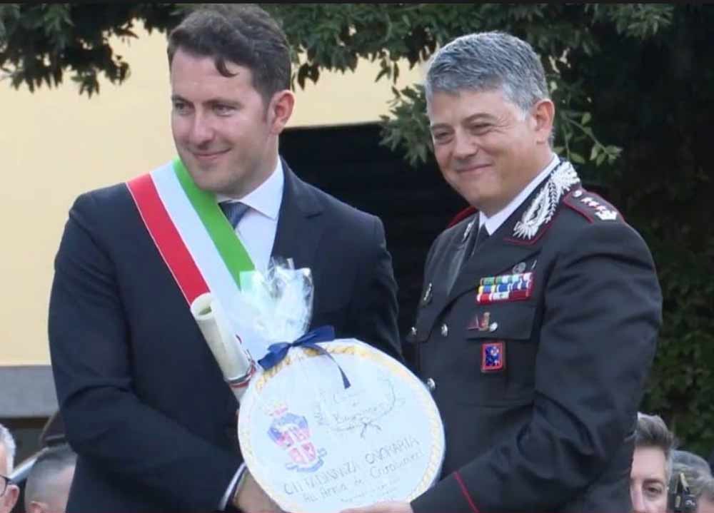 Civita Bagnoregio, banda musicale dei carabinieri. Cittadinanza onoraria alla Benemerita.