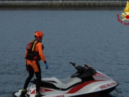 moto-acqua-vigili-fuoco