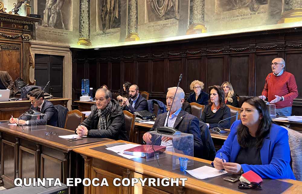 Bruzziches esce dalla maggioranza: “Fatti gravi subiti da me e dalla mia famiglia”.