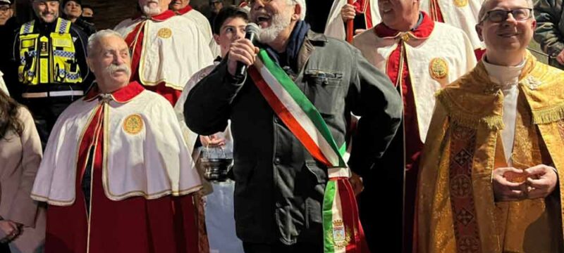 ANTONIOZZI-SACRO-FUOCO-FOCARONE