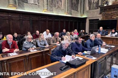 CONSIGLIO-COMUNALE-FRONTINI