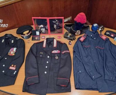 carabinieri-divise-contraffatte