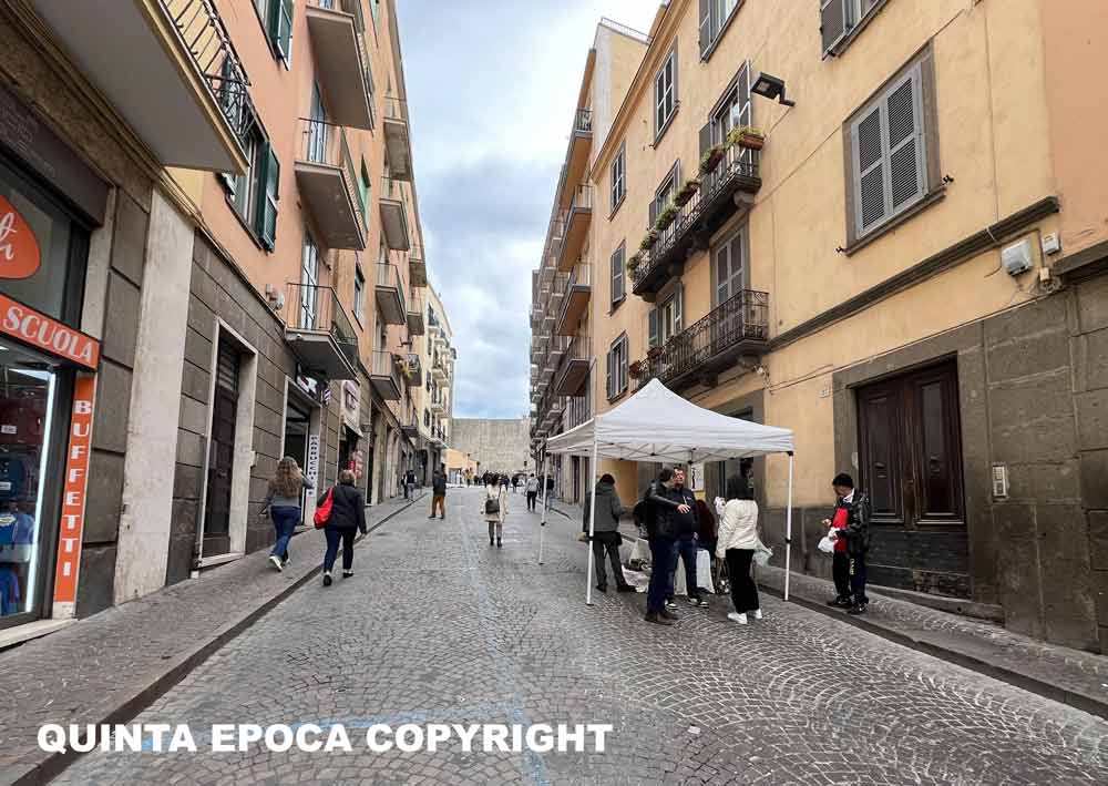 Annunziata, Frontini tranquillizza i commercianti: “Non svuoteremo via Garibaldi”, ma c’è scetticismo.