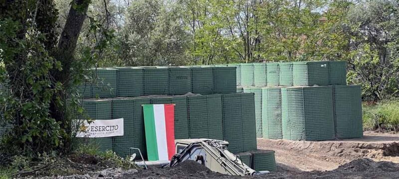 BOMBA-GASPERI-ESERCITO