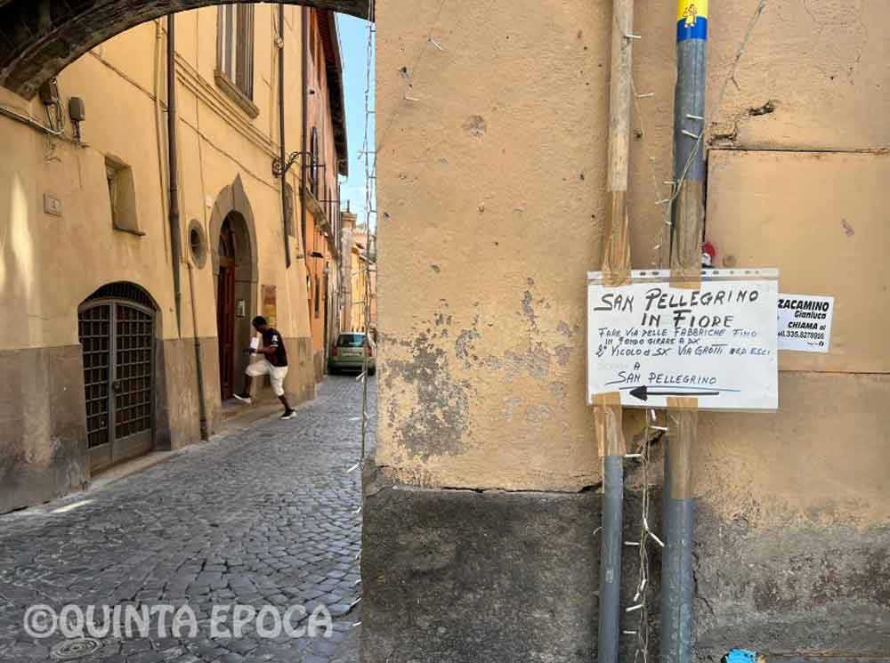 Viterbo: segnaletica turistica insufficiente, da implementare in maniera seria.