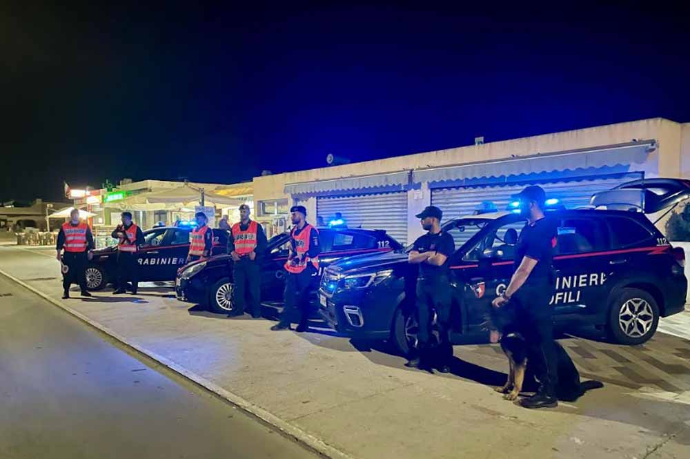 Rinforzi dalla Toscana per controlli sul litorale: oltre 20 militari in campo nel fine settimana.