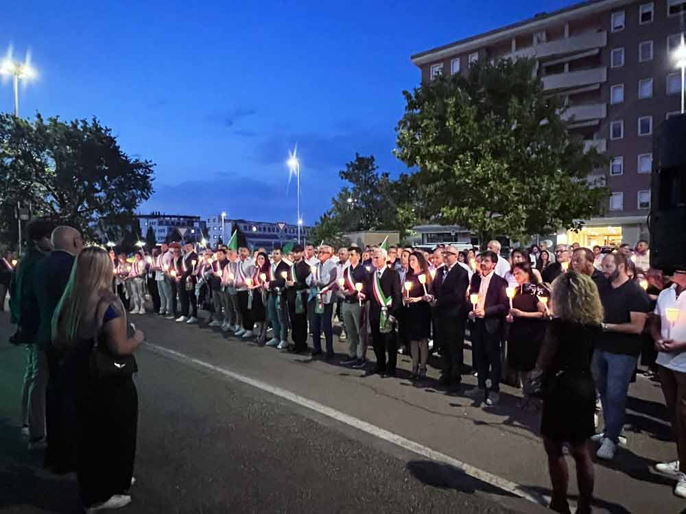 Fiaccolata in memoria di Falcone e Borsellino.