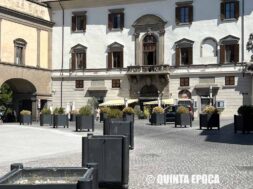 PIAZZA-COMUNE-PRIORI