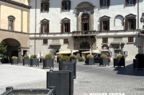 PIAZZA-COMUNE-PRIORI