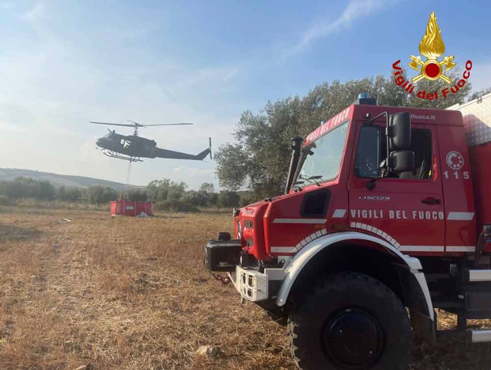 Partita colonna mobile vigili del fuoco di Viterbo a supporto su incendi boschivi a Frosinone