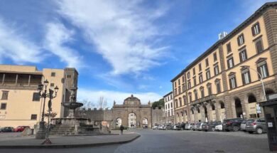 PIAZZA-ROCCA