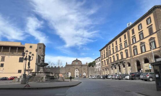 PIAZZA-ROCCA