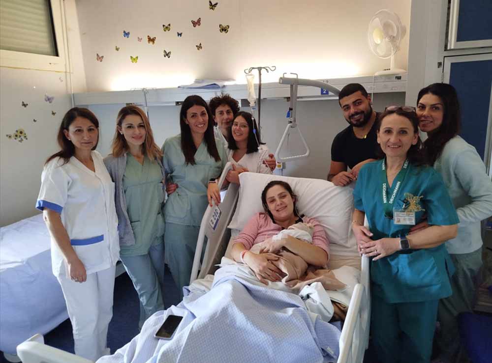 Emma è la prima nata del 2025.