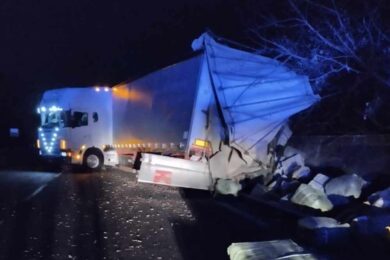CAMION-INCIDENTE