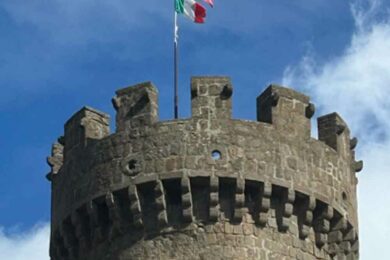 tricolore-torre-bagnaia