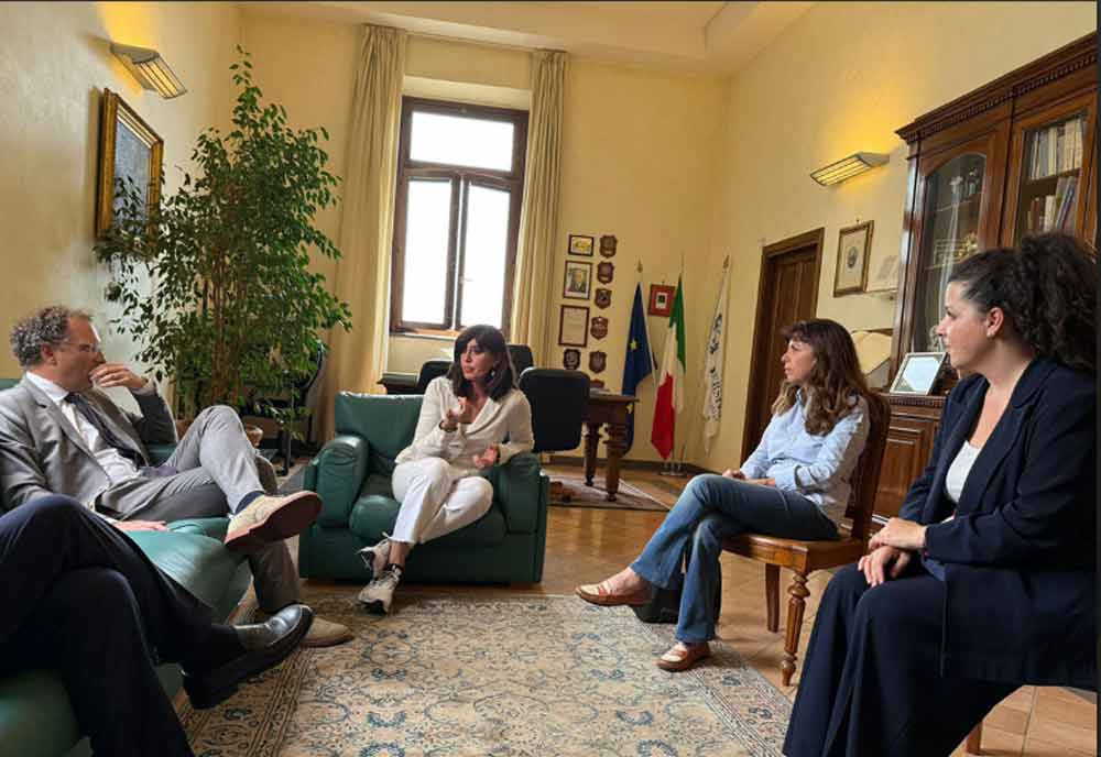 Incendio Agraria, Bernini: “Metterò a disposizione un fondo”.