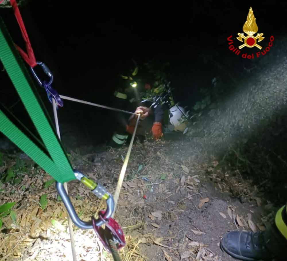 Sutri, 51enne scivola giù da un ponte per venti metri.