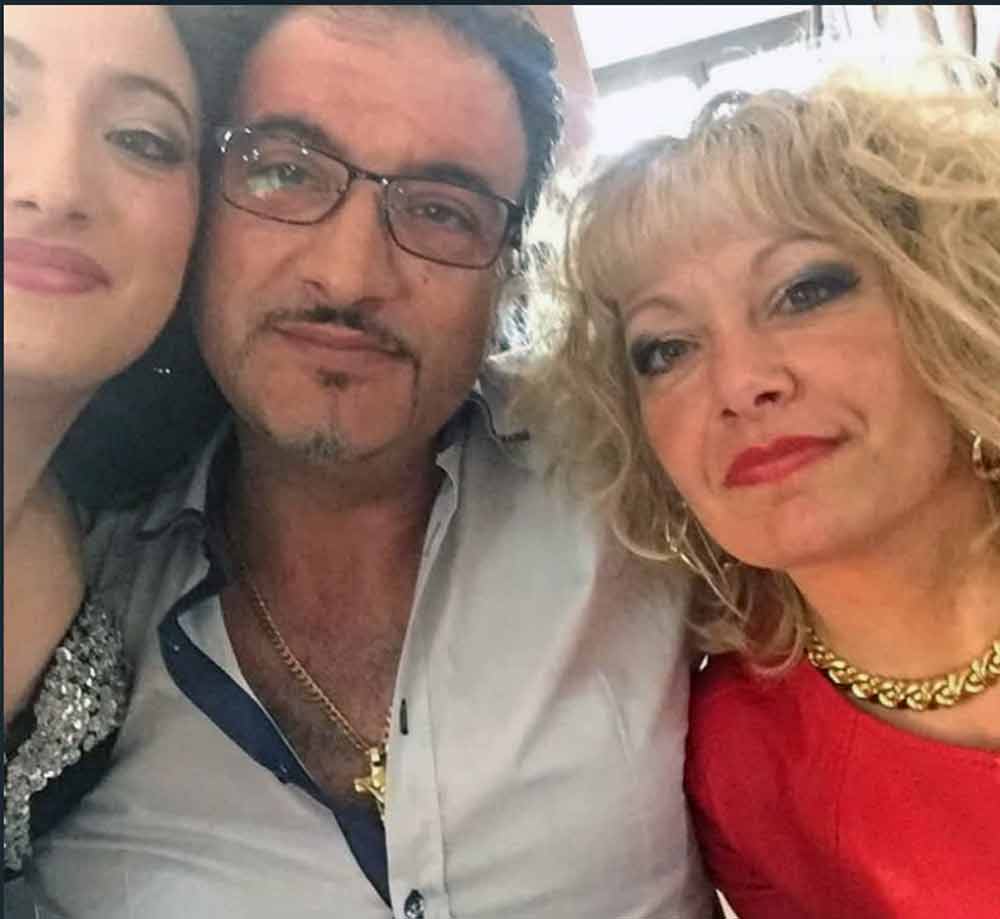 Tragico incidente: morti sul colpo moglie e marito. Grave la figlia.