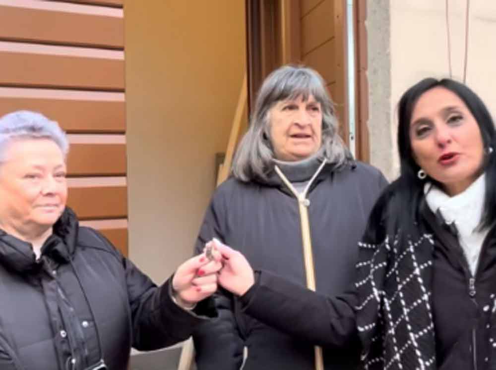 Consegnate le chiavi dei locali ex circoscrizione al centro sociale La Torre.