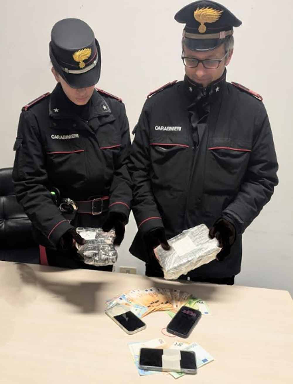 Detenzione e spaccio, arrestati due uomini tra Forlì e Orte