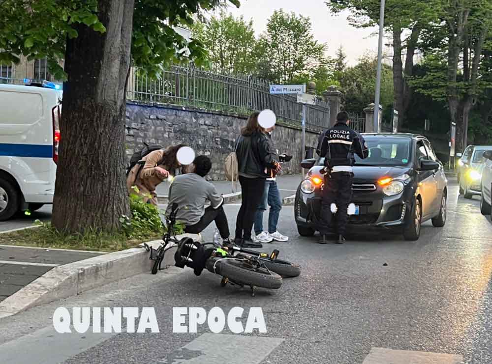 Incidente sulla Cassia, coinvolta un’auto e un ragazzo in bicicletta