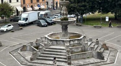 PIAZZA-DELLA-ROCCA