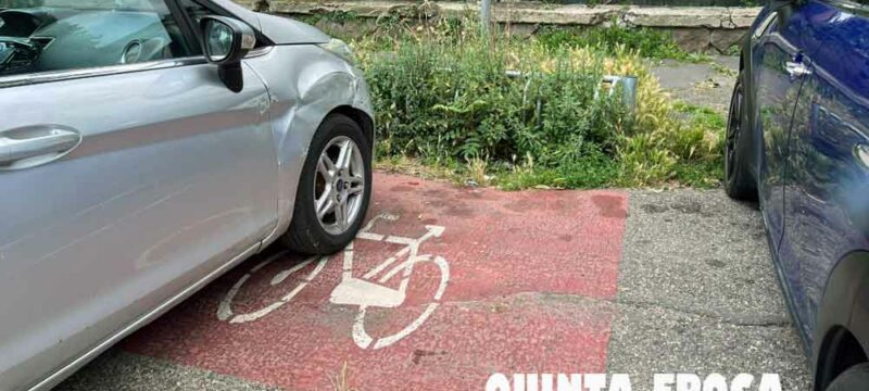 CICLABILE-PILASTRO-RASTRELLIERA