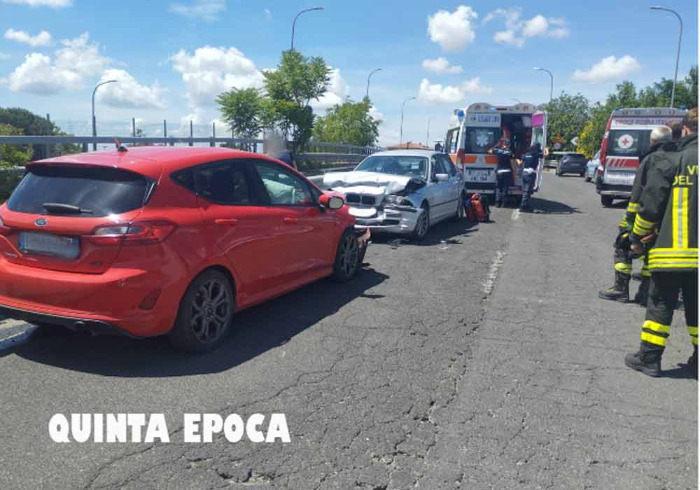 Incidente sulla circonvallazione Almirante, due feriti