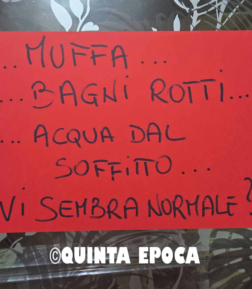 Bagnaia, primo giorno di scuola, cartelli contro il Comune: “4 anni di prese in giro”